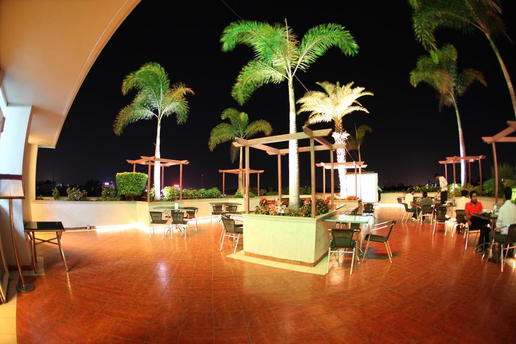 Hotel Rathna Residency Coimbatore Bagian luar foto