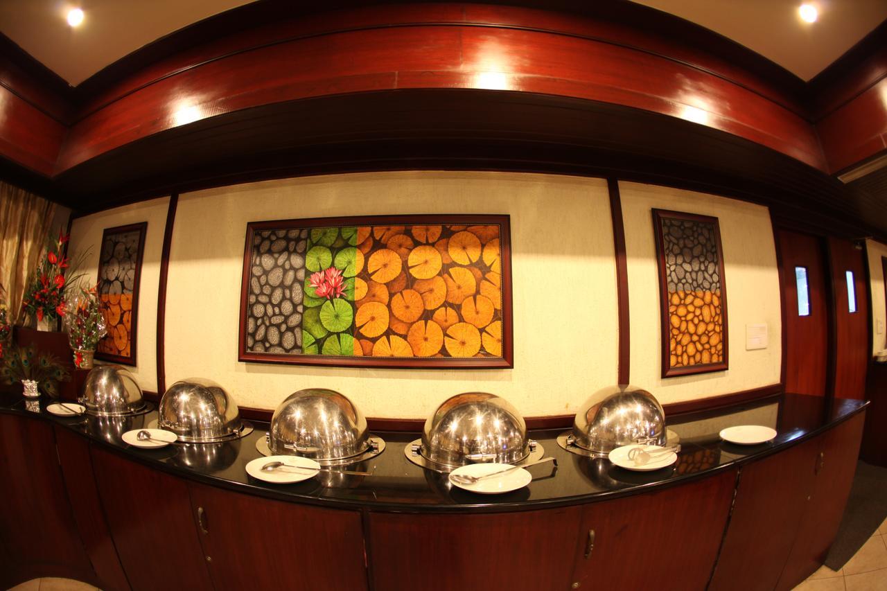 Hotel Rathna Residency Coimbatore Bagian luar foto