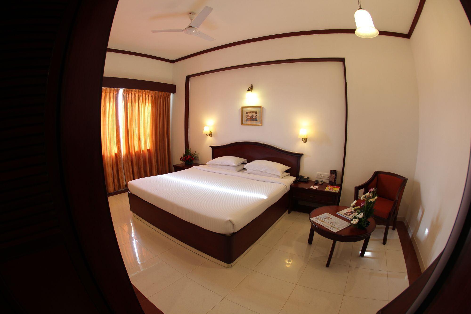 Hotel Rathna Residency Coimbatore Bagian luar foto